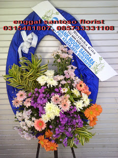 harga rangkaian karangan bunga standing flower duka cita