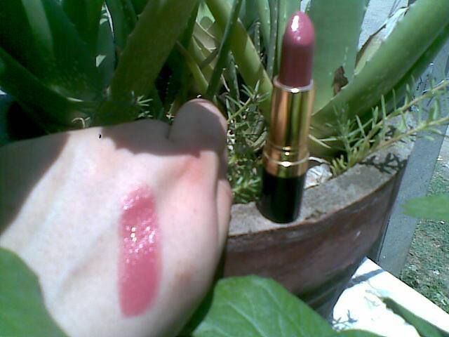 Revlon Superlustrous Lipstick-Sassy Mauve