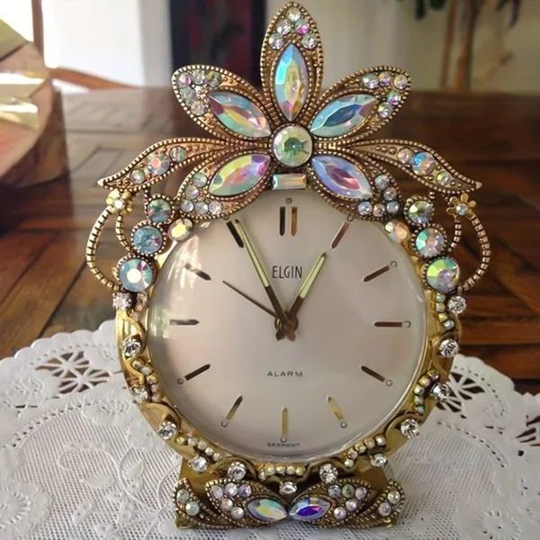 Junk Jewelry Clock