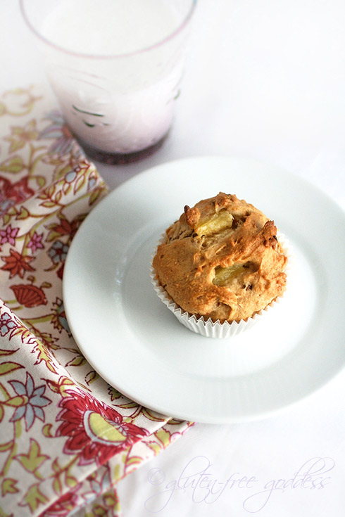 Vegan and gluten free pineapple toasted coconut muffins