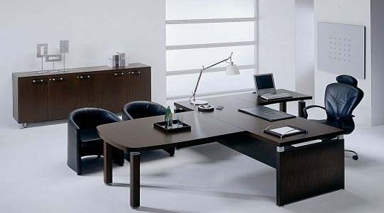 Executive-Office-Furniture-Desks-from-Calibre