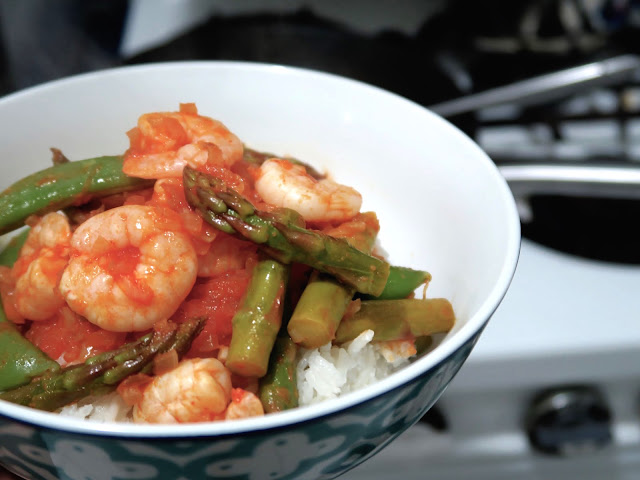 Sriracha Prawns over Coconut Rice | salt sugar and i