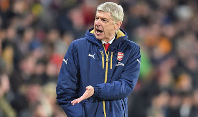 "Bandar Bola - Fans Arsenal Meragukan Wenger"