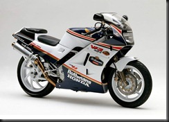 Honda VFR400R 87  5