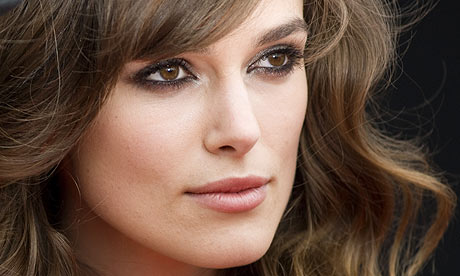 Kiera Knightly looks stunning in the soft colour palette I love her 