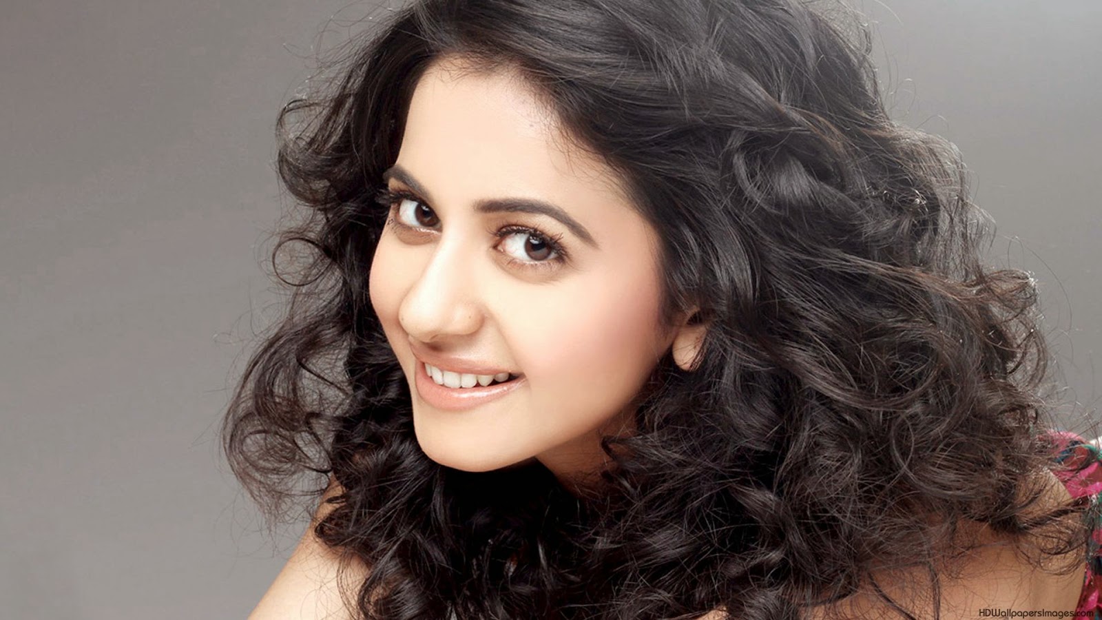 Rakul Preet Singh HD wallpapers Free Download