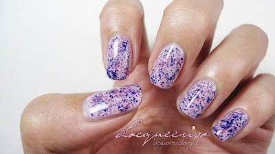 Lacqueerisa: Blueberry Ice-Cream Nails