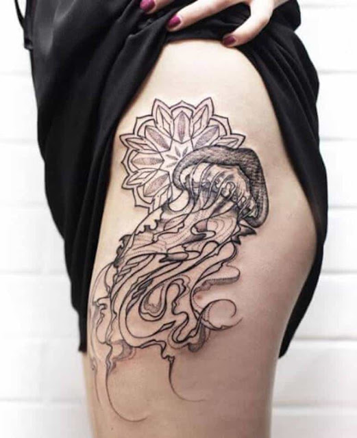100 tatuagens de Água-viva para inspirar vocês!
