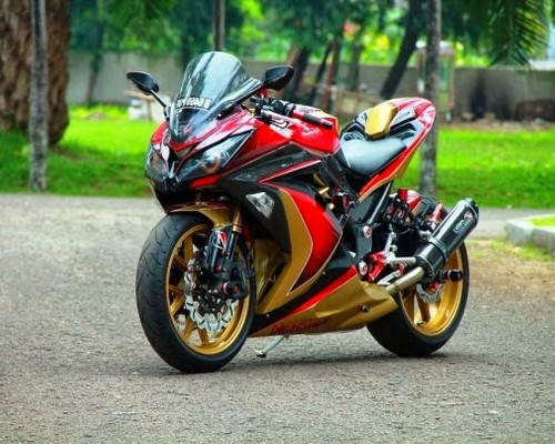  Modifikasi  ninja  250 fi mono rr karbu hijau merah putih 