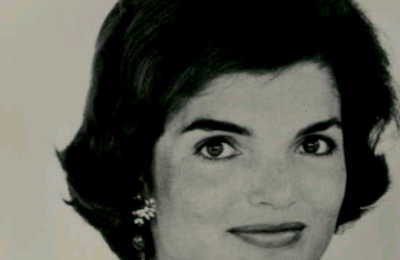 Jackie Kennedy Fashion 1960s on This Hair Only Looks Simple   Favoritetvshows Com