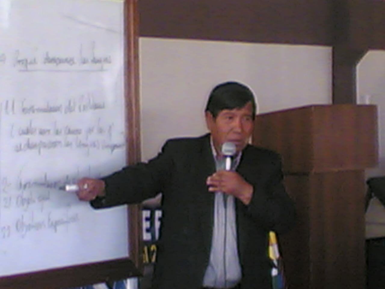 Rector de la UPEA, Bolivia