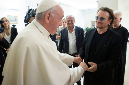 Bono, con el Papa