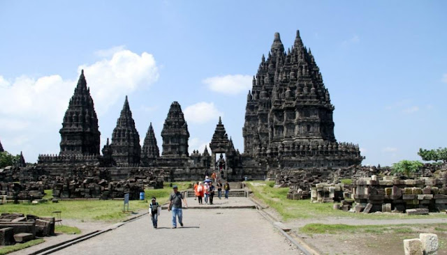 Wisata jogja candi prambanan