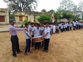 15 ઓગસ્ટ દિન ની ઉજવણી થુવર પ્રા.શાળા માં  