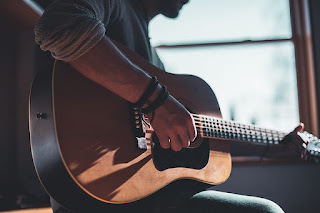 Chord Kunci Gitar Lagu Karo NADINGKEN LUKA - Narta Siregar