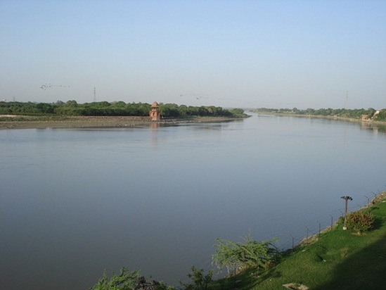 Yamuna_River_INDIA