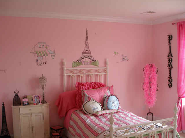 Paris Girls Room Ideas