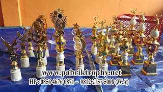 Harga Piala Murah di Surabaya