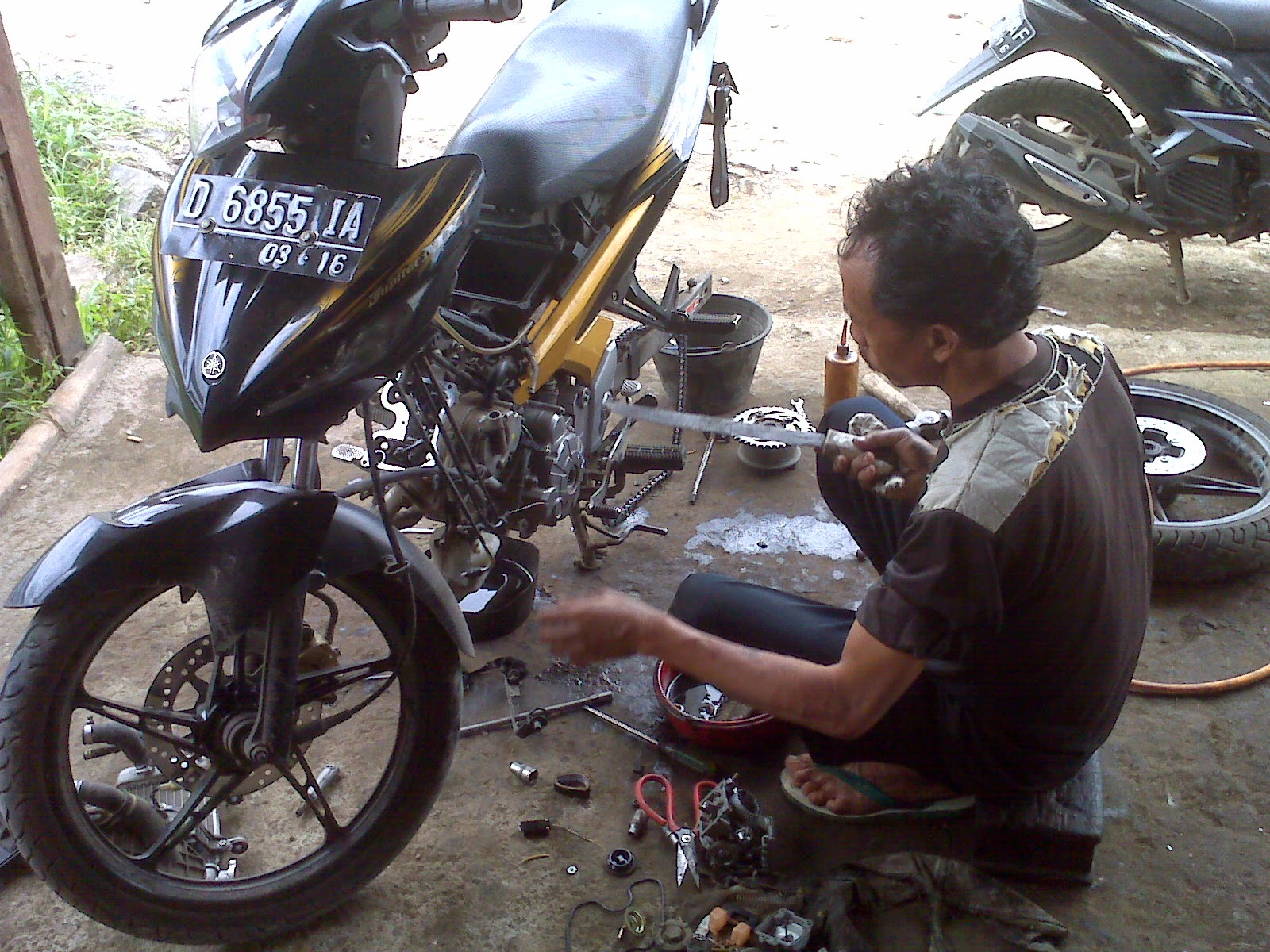 Modifikasi Motor BORE UP HARIAN NEW JUPITER MX 150CC