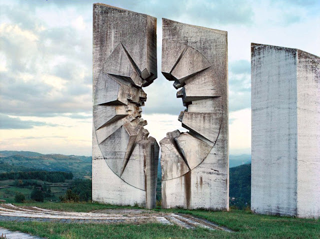 World War Monuments, Spomenik,Monuments