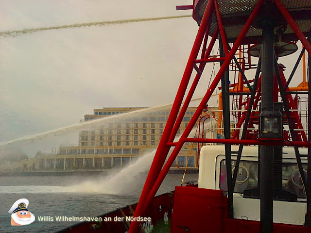 Willi`s Wilhelmshaven, Feuerlöschboot 2, IEHZ, Jadebusen, Nordsee