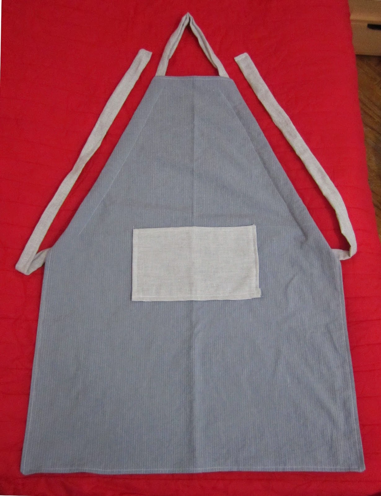 http://izmircadisi.blogspot.com.tr/2014/04/onluk-ve-havlu-mens-apron-and-tea-towel.html