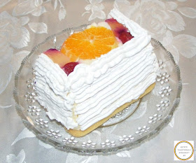 Prajitura cu frisca si fructe retete culinare,