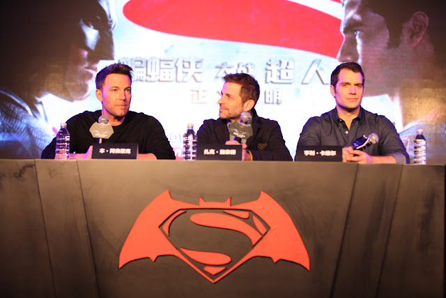 batman v superman beijing tour ben affleck zack snyder henry cavill