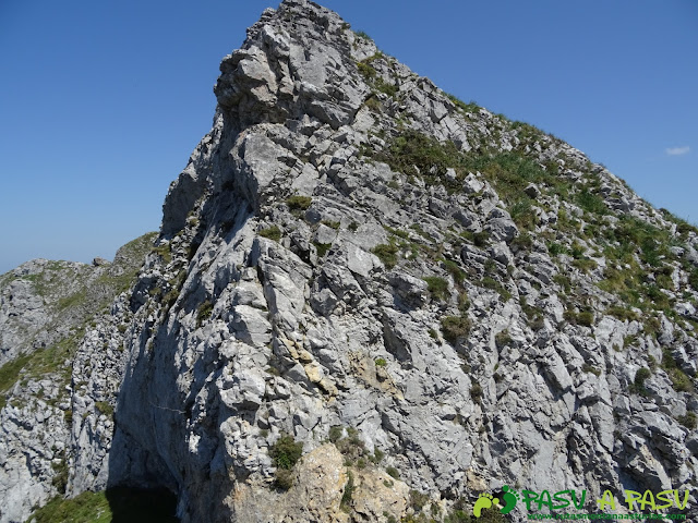 Subida al Cuetu Mar en la Sierra de Caranga