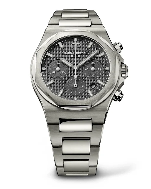 Girard-Perregaux Laureato Chronograph Ti49