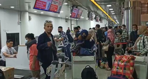 H-1 Lebaran Idul Fitri Diperkirakan Lima Ribu Penumpang Berangkat dari Bandara Hang Nadim 
