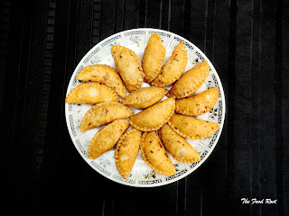 Gujiya | Amazing Holi Recipes | Holi sweets and Snacks