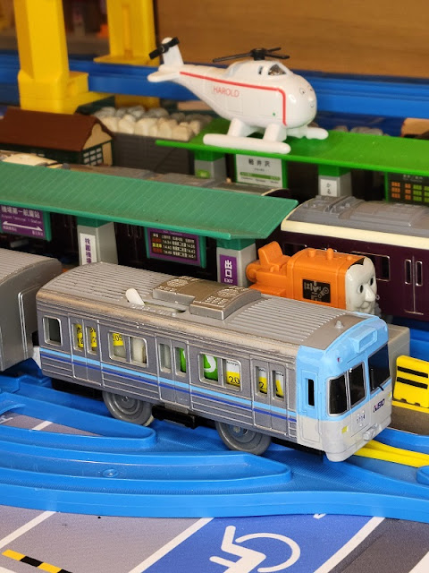 Plarail 京王电铁1000系，【井之头线】。 Keio 1000 series