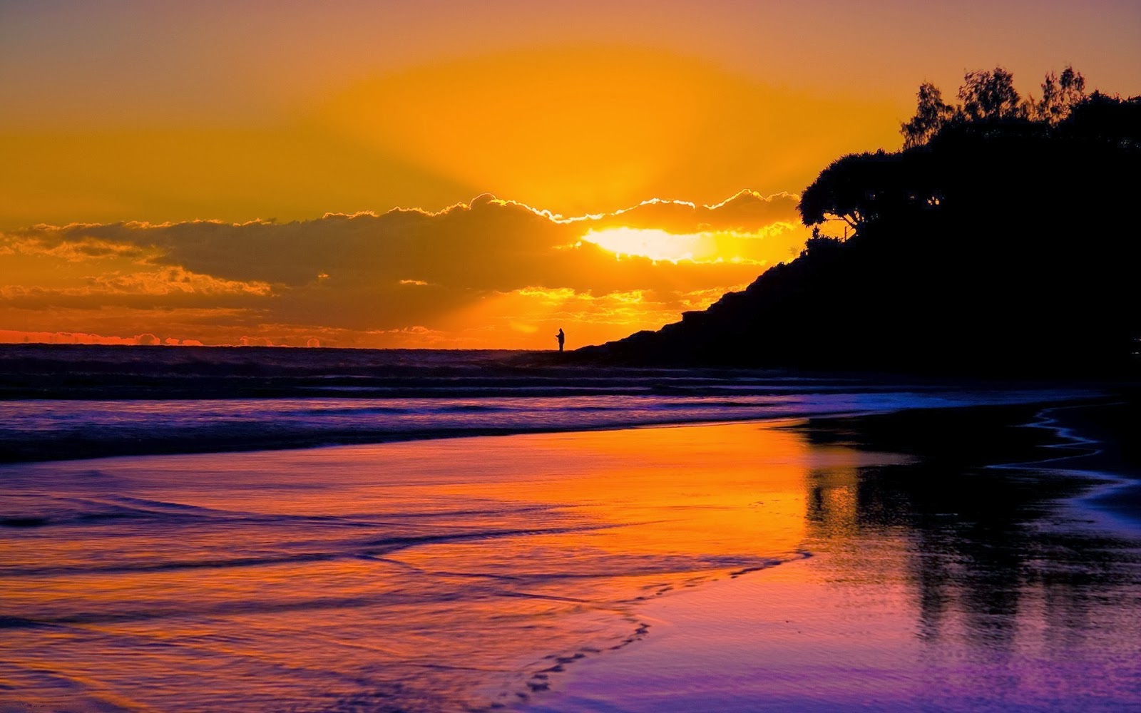  Gambar  Pemandangan Waktu Senja Di Tepi Pantai AR Production