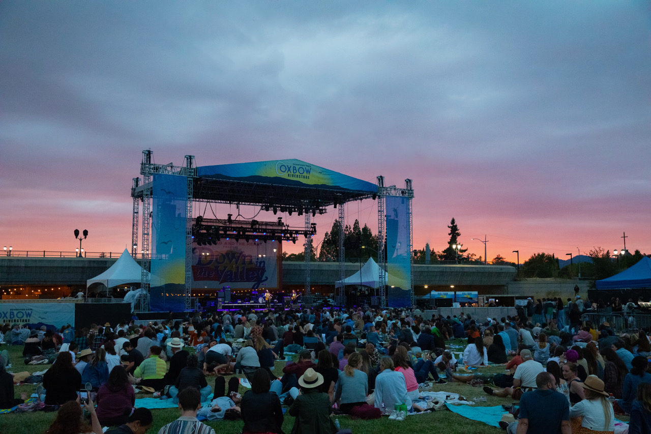 Sunset @ the Oxbow River Stage (Photo: Sean Reiter)