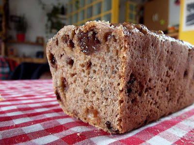 Pumpernickel, pan de centeno 100% con pasas y alcaravea