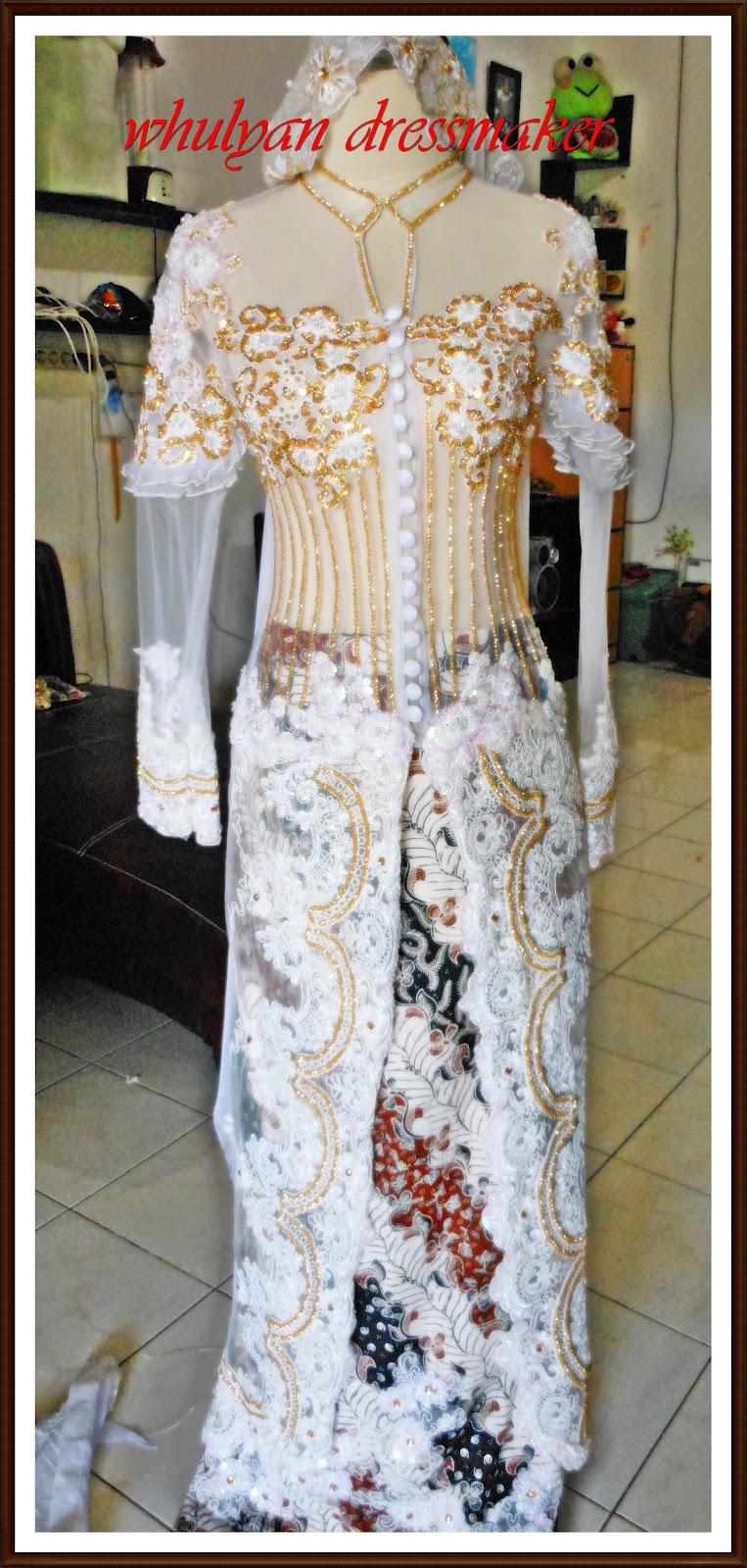 whulyan butik dressmaker Mau jahit Kebaya  pengantin  