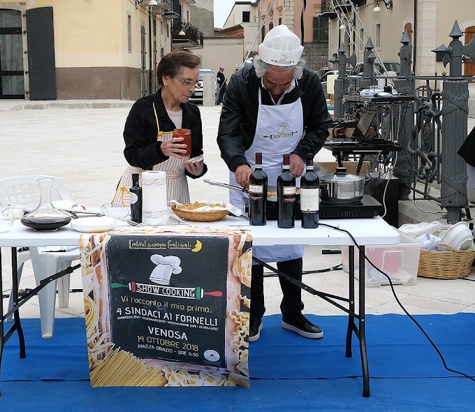 Successo a Venosa per il Festival dei Cinque Continenti, tra cucina e spettacoli