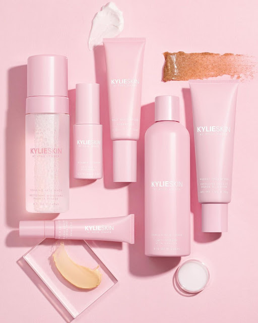 Produtos da Kylie Skin em still rosa