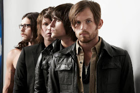 VEVO transmitirá show da banda Kings of Leon pela Internet - O show, uma das atrações do Global Citizen Festival em Nova Iorque, será exibido online. Leia mais na Central do Rock.