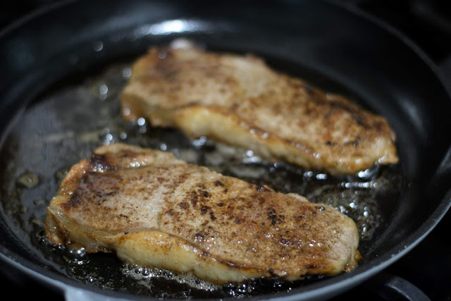 How to Make Perfect Pan Seared Steak Recipe - The Kitchen Wife