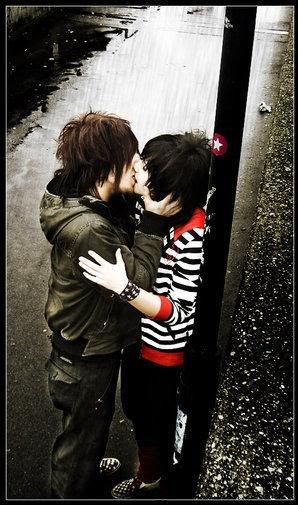 emo love kissing. guy and theyll love us.