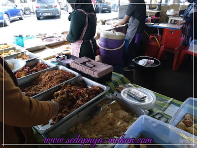 makan lain yang ada di gerai ni untuk sarapan pagi