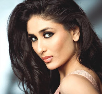 kareena kapoor kissed