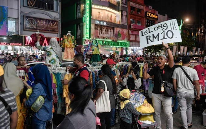 Pengumuman Aidilfitri tergempar ‘durian runtuh’ bagi peniaga kecil KL