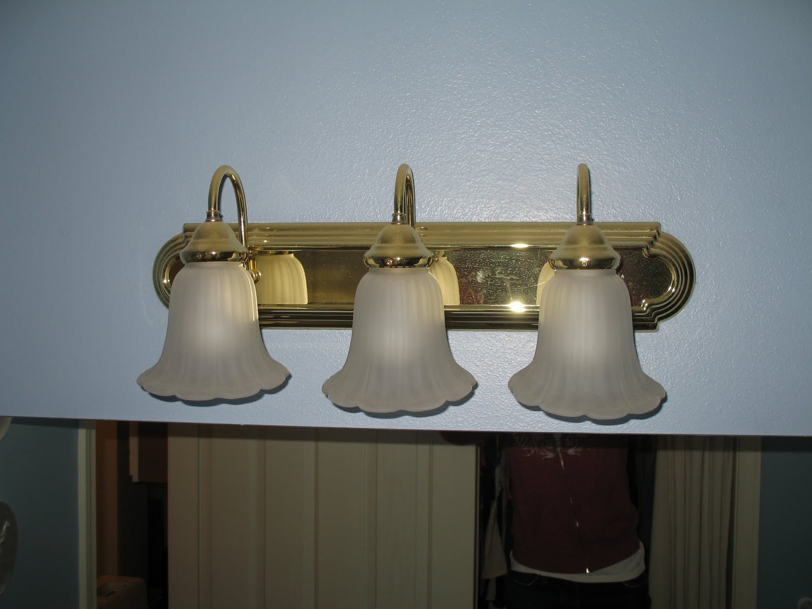 This Thrifty House: Bathroom Fixture Fix