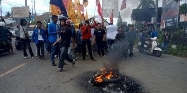 Demo BBM Naik, Front Perjuangan Pemuda Indonesia Sempat Kuasai SPBU di Mamuju