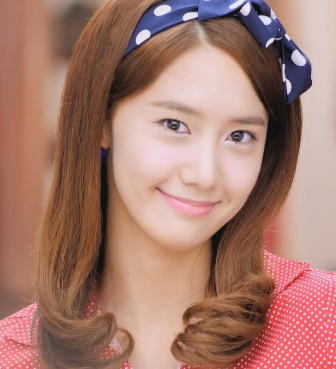 Konsep 13+ Model Rambut Yoona