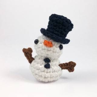 PATRON GRATIS MUÑECO DE NIEVE AMIGURUMI 31508