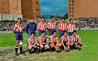 CLUB ATLÉTICO AVIACIÓN. Temporada 1943-44. Cobo, Ederra, Aparicio, Campos, Taltavull, Machín. Ameztoy, Vázquez, Germán, Gabilondo, Rosendo. ATLÉTICO DE BILBAO 2 CLUB ATLÉTICO-AVIACIÓN  Resultado eliminatoria: ATLÉTICO DE BILBAO 6 CLUB ATLÉTICO-AVIACIÓN 5 Domingo 18/06/1944. Copa del Generalísimo, partido de vuelta. Bilbao, Vizcaya, estadio de San Mamés.